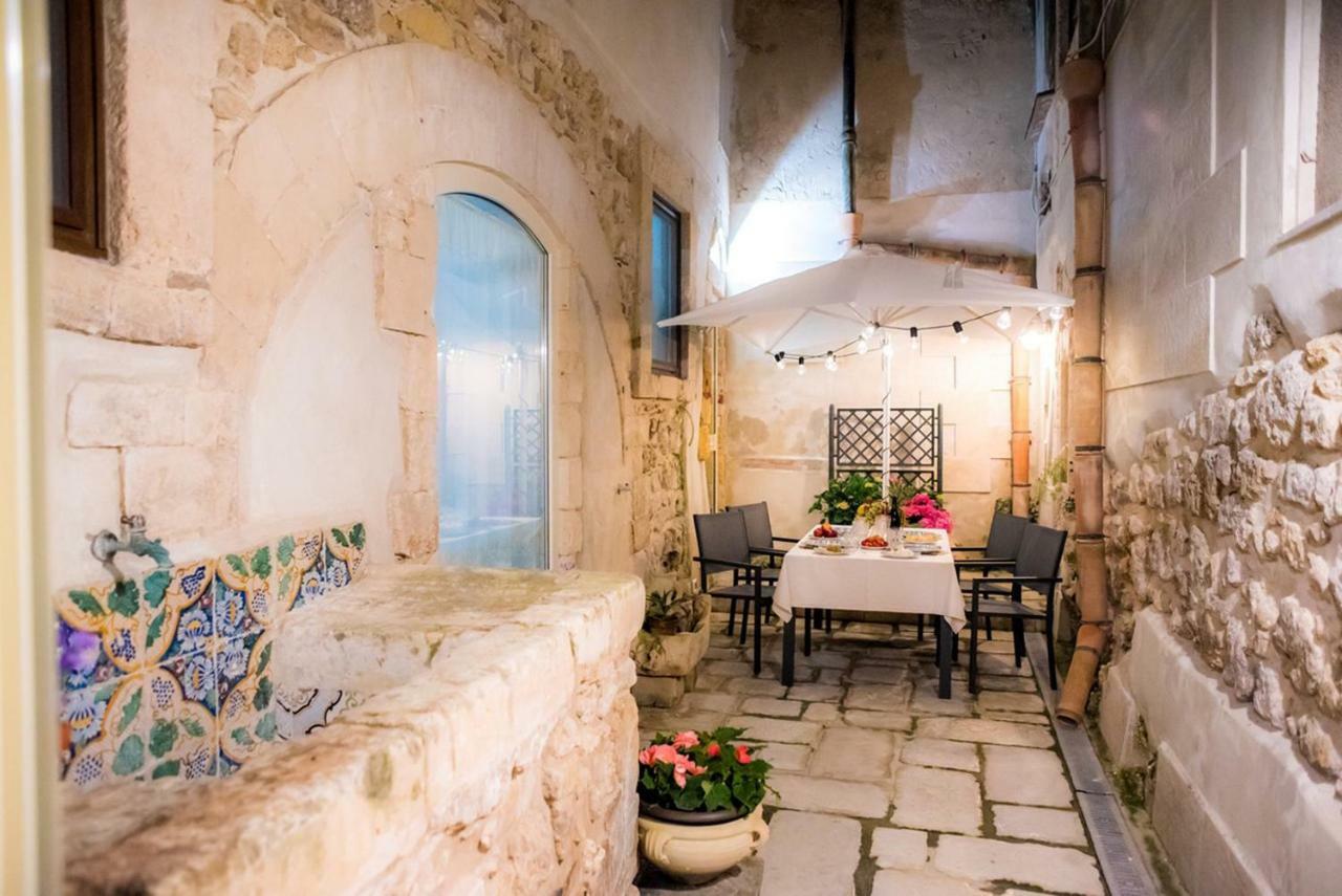 Ortigia Ancient House Syracuse Exterior foto